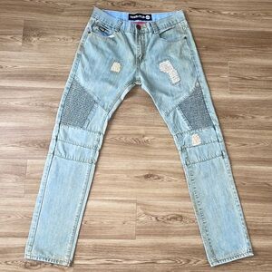Nice Stressed Look Blue Jeans w/ Green Tent To Them. Size 32/33**